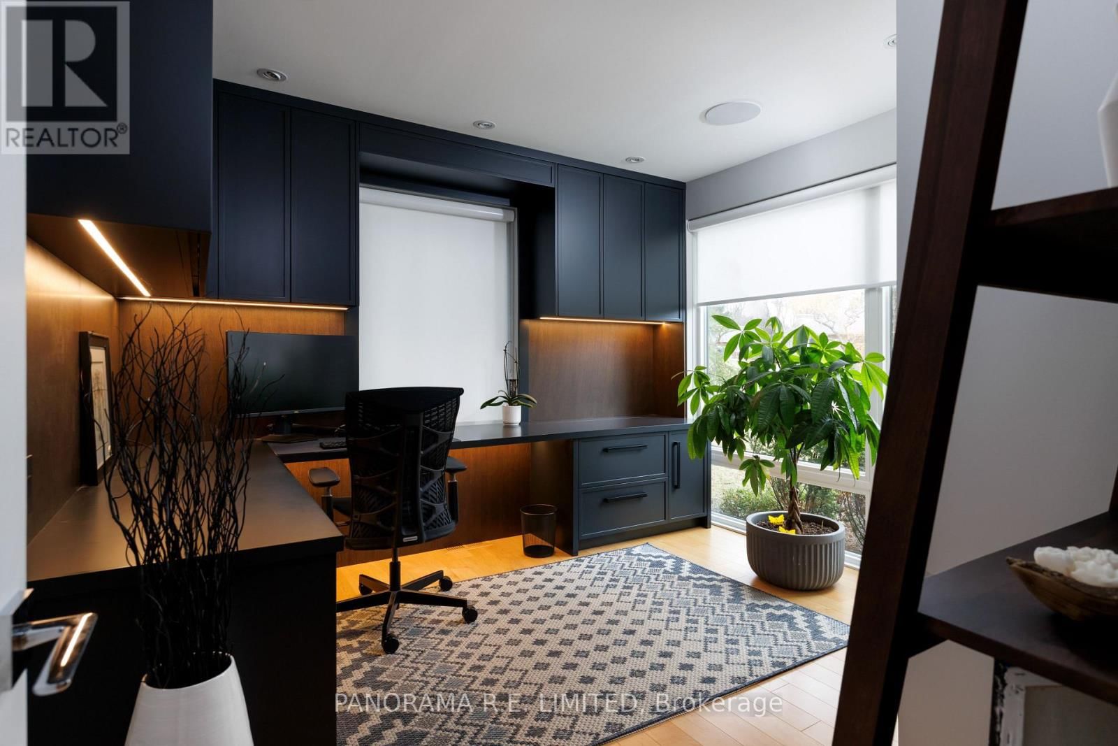 8 GREENFORD ROAD Image 6