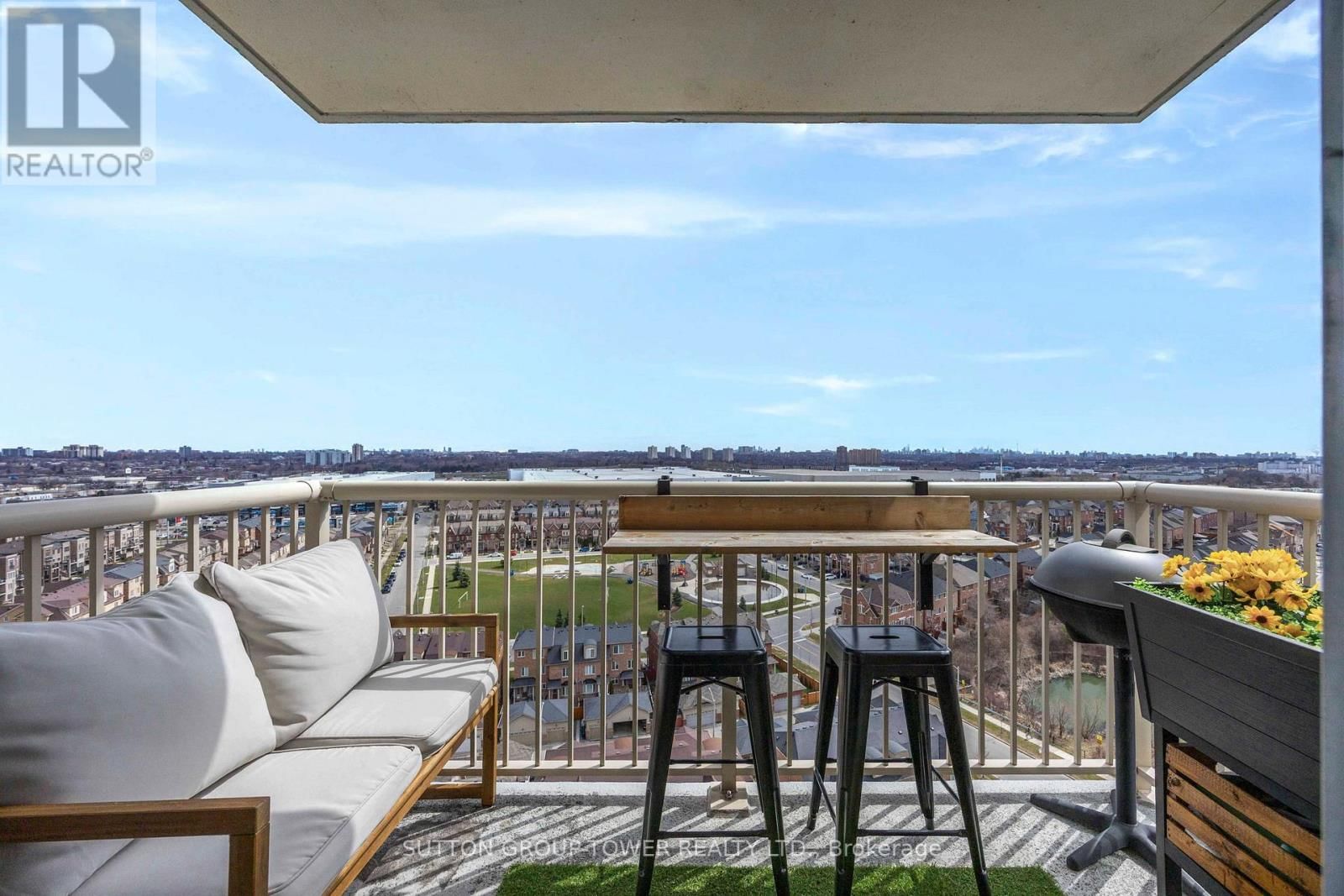 1901 - 3077 WESTON ROAD Image 22