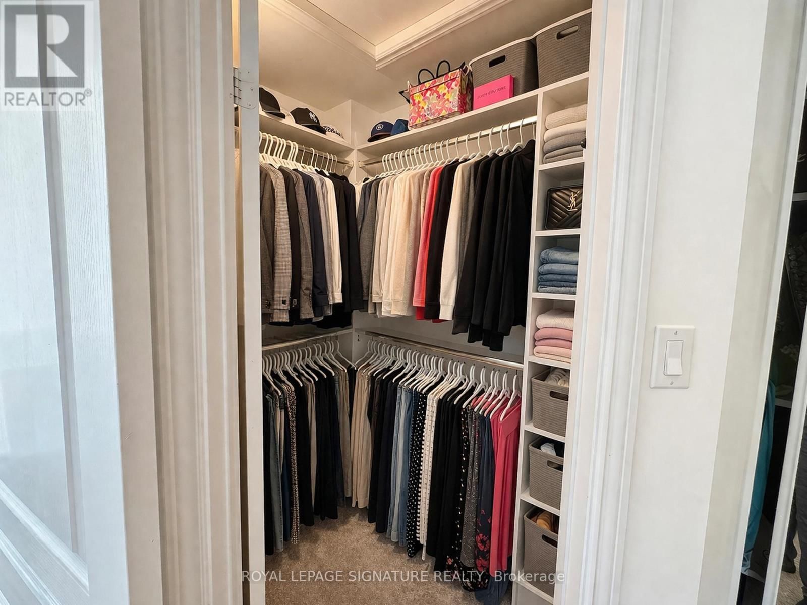 1 GRANITE COURT Image 17