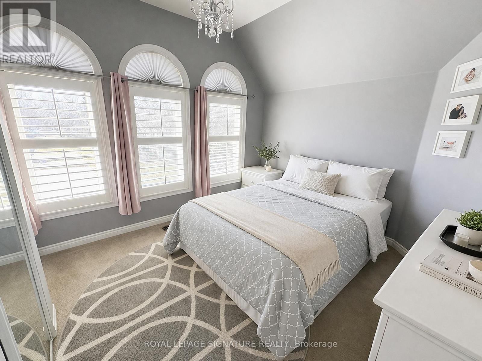 1 GRANITE COURT Image 20