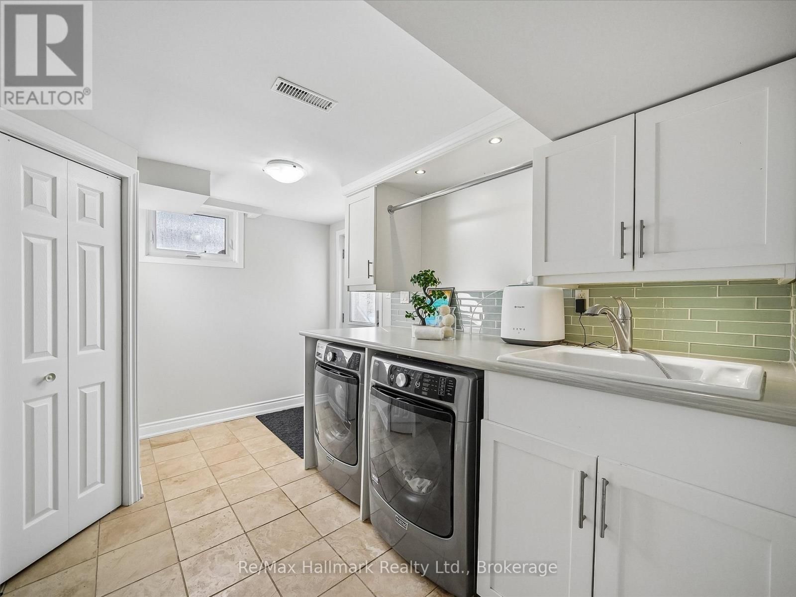 2103 CONSTANCE DRIVE Image 19