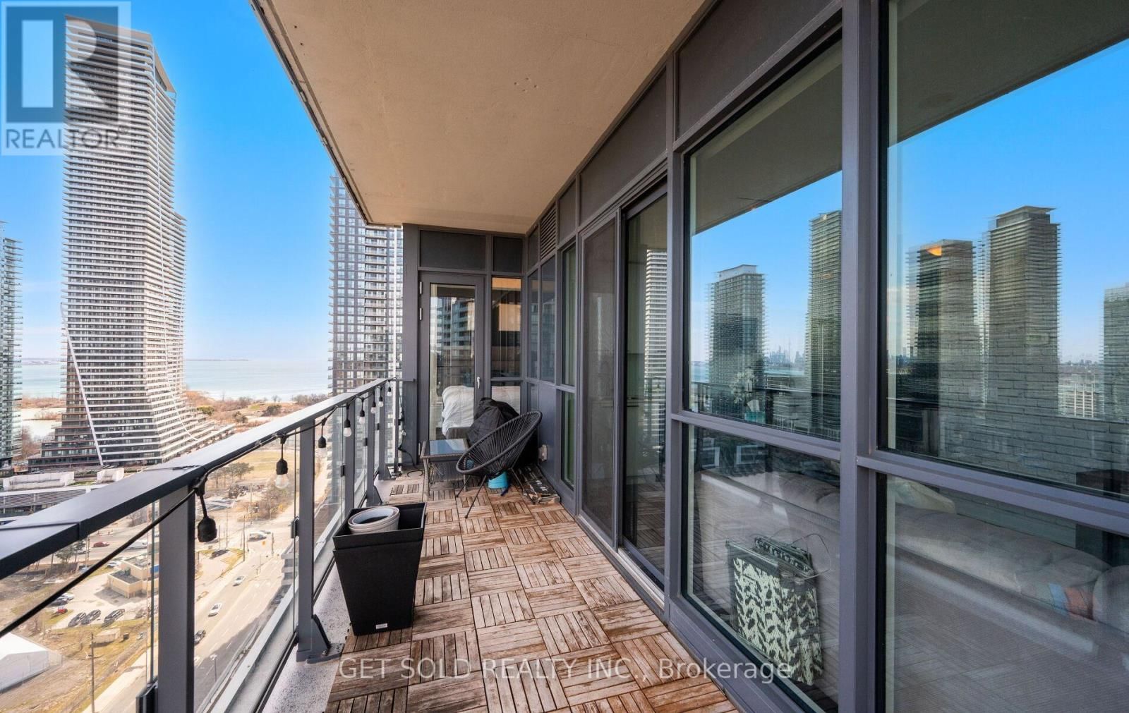 2407 - 10 PARK LAWN ROAD Image 29