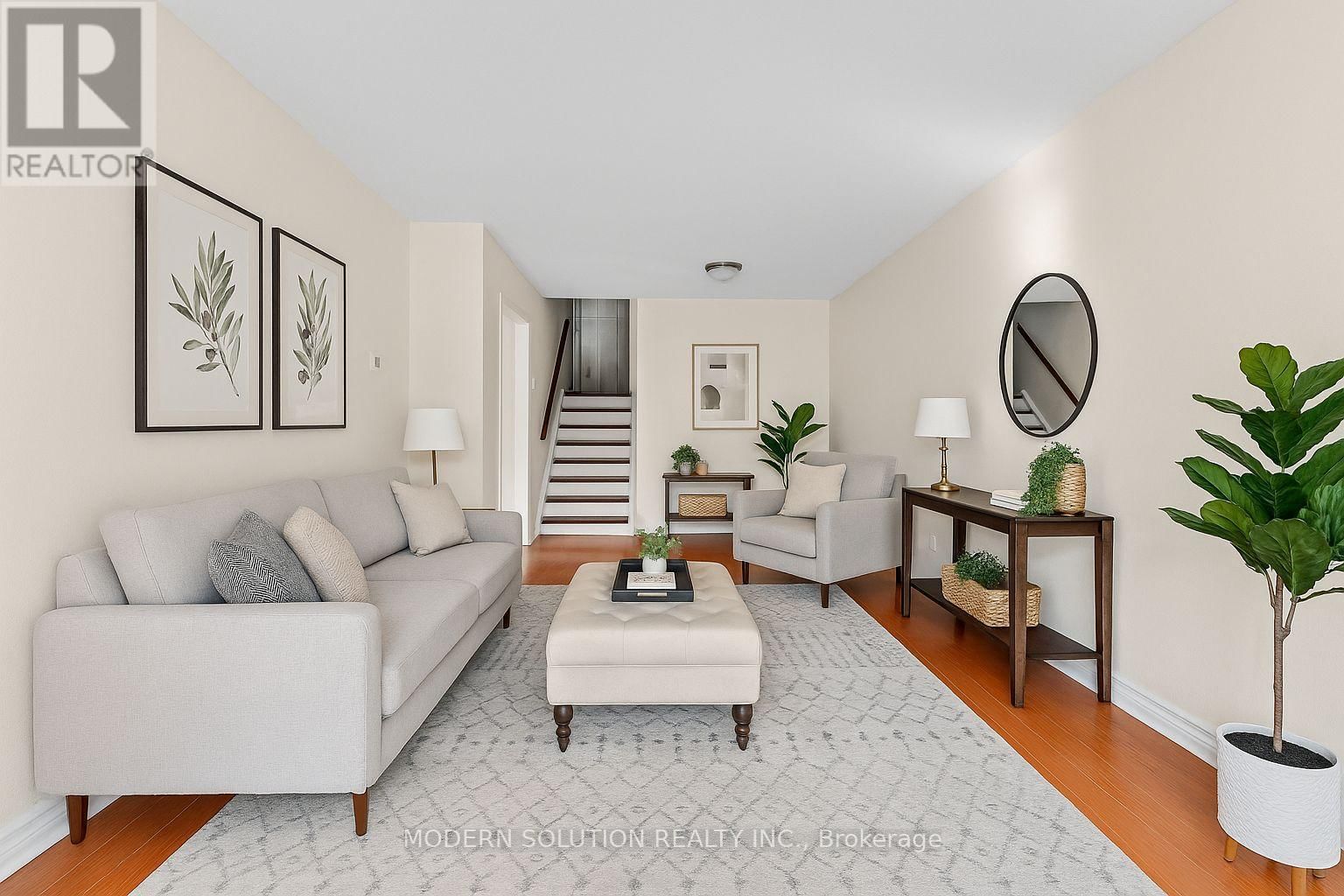 142 MILL STREET NORTH Image 1