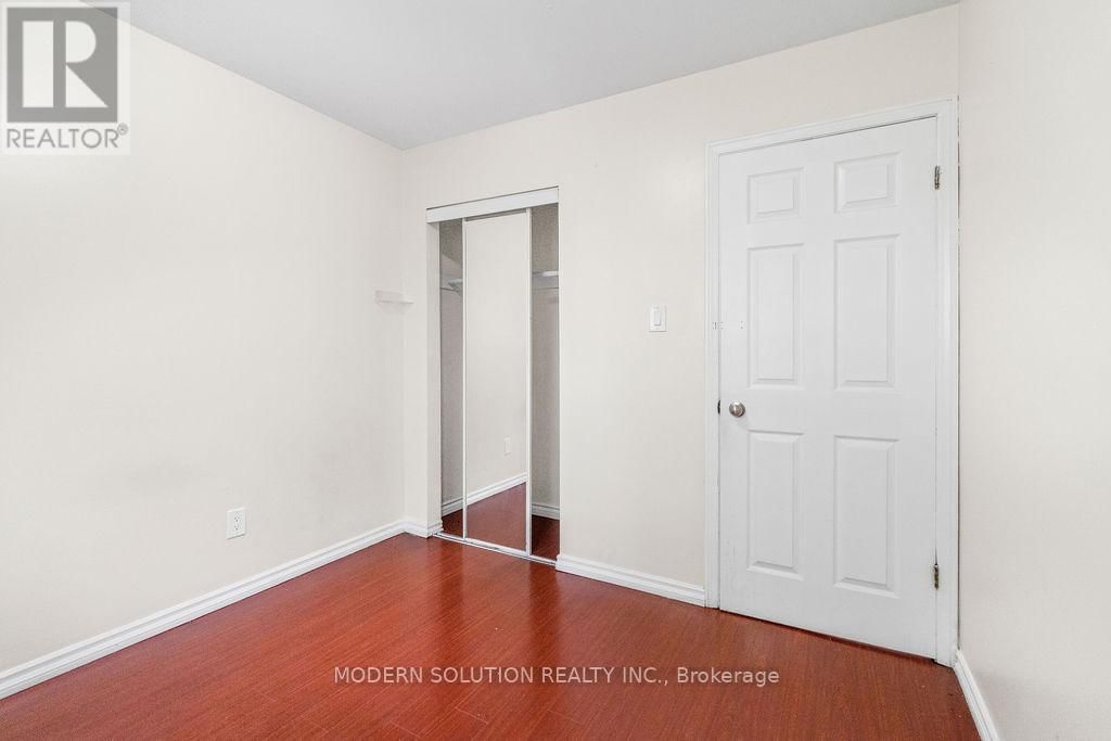 142 MILL STREET NORTH Image 16