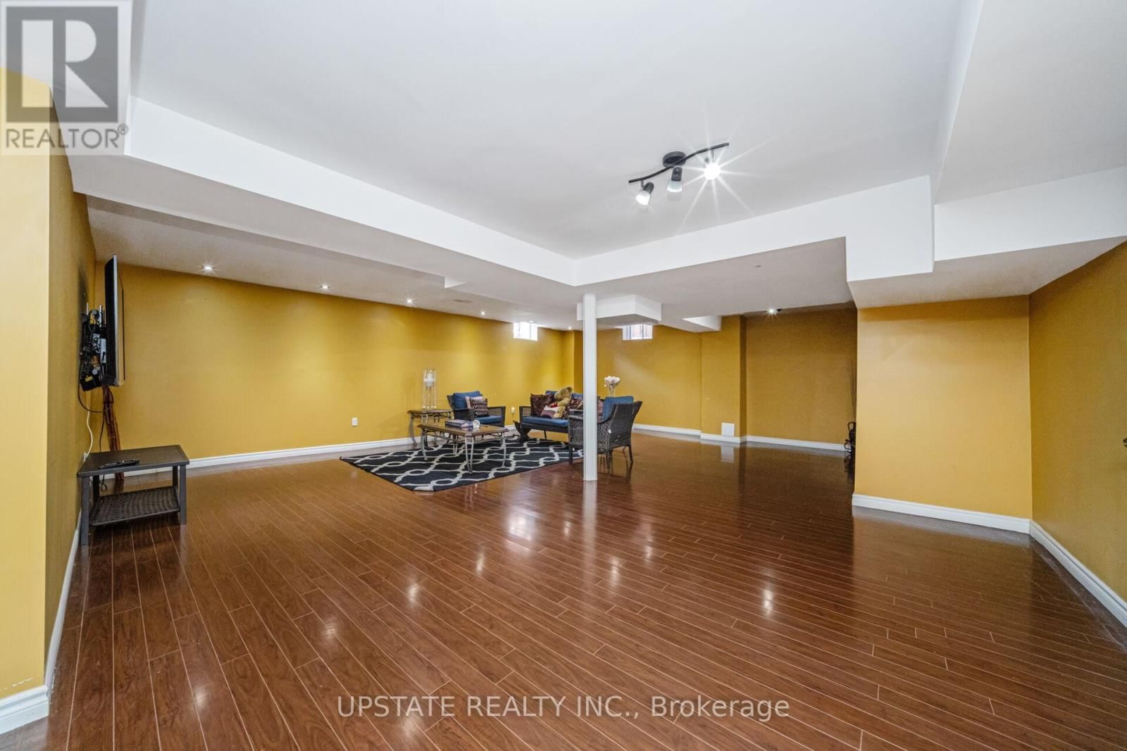 24 HAYWOOD DRIVE Image 37