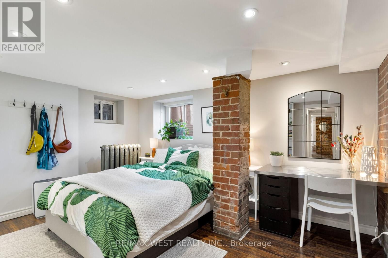 87 SPRINGHURST AVENUE Image 49