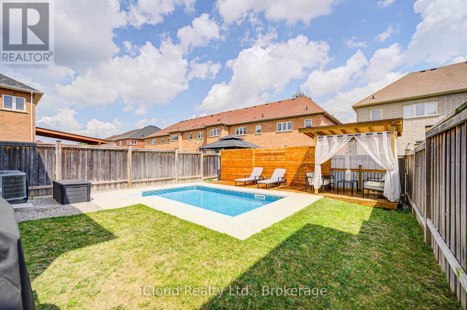 29 TEAL CREST CIRCLE Image 45