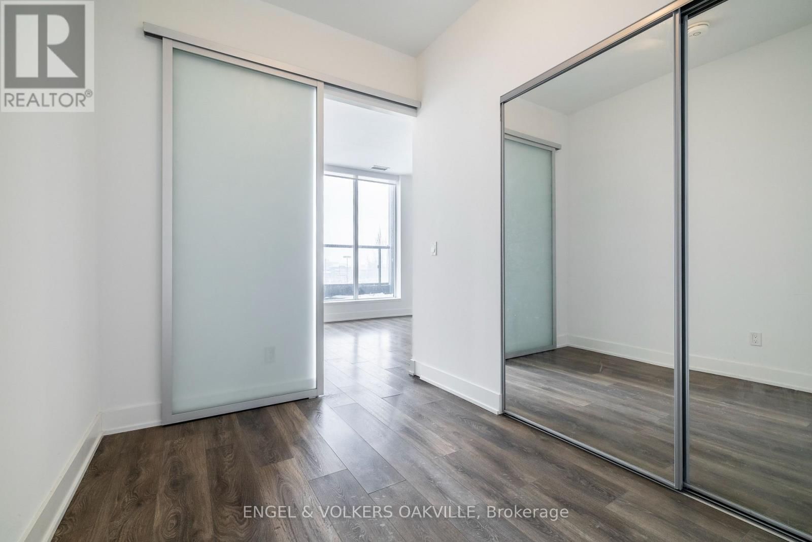 248 - 2481 TAUNTON ROAD Image 13