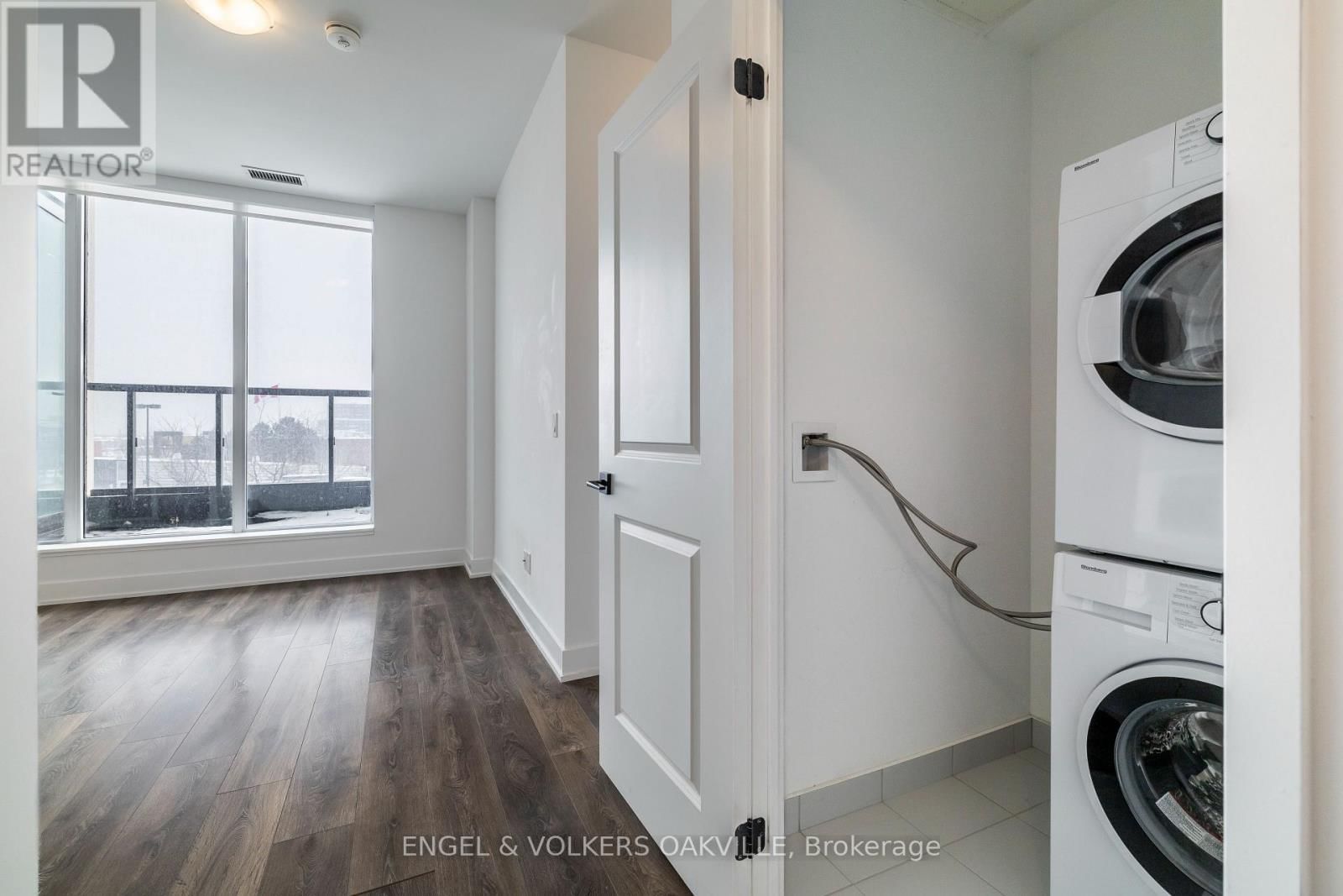 248 - 2481 TAUNTON ROAD Image 22