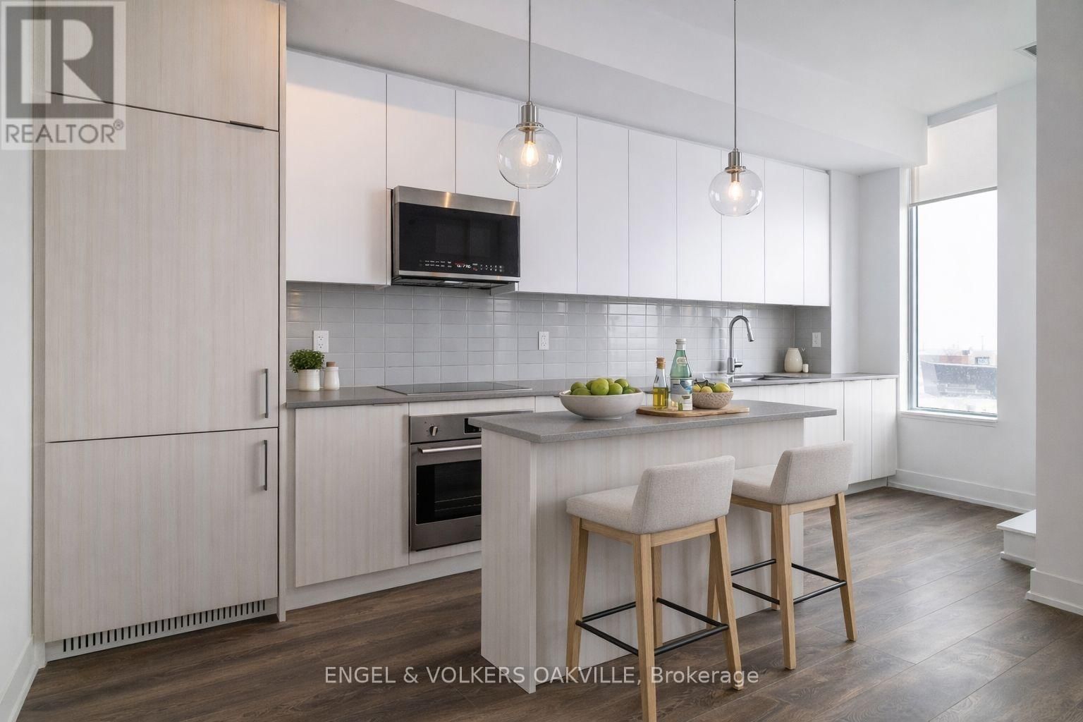 248 - 2481 TAUNTON ROAD Image 25