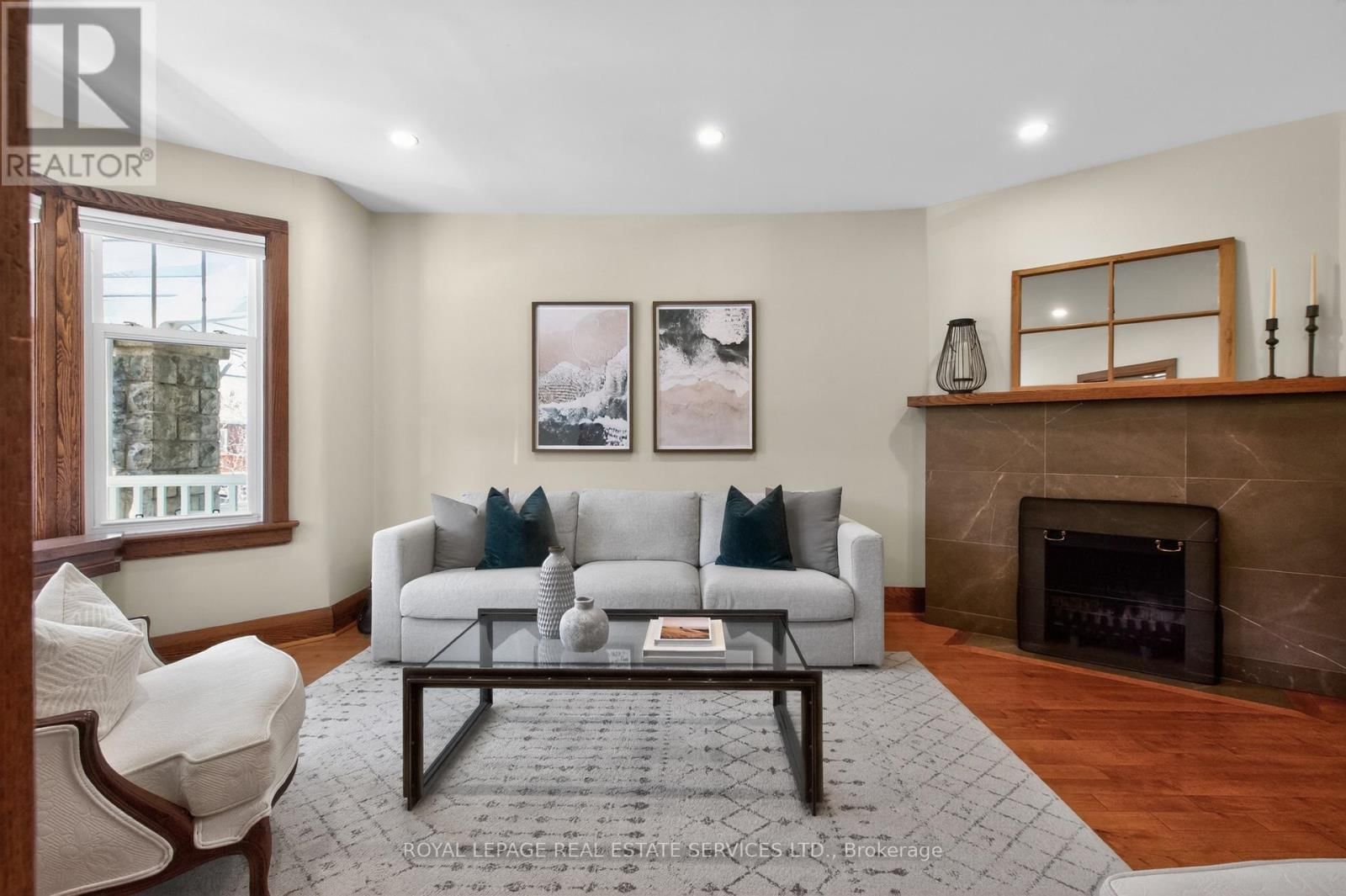 139 EVANS AVENUE Image 4