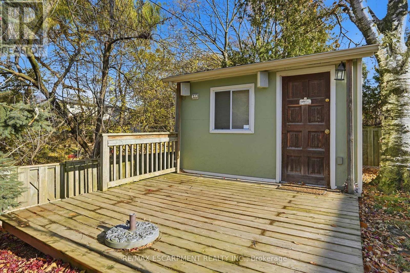 345 ERINDALE DRIVE Image 33