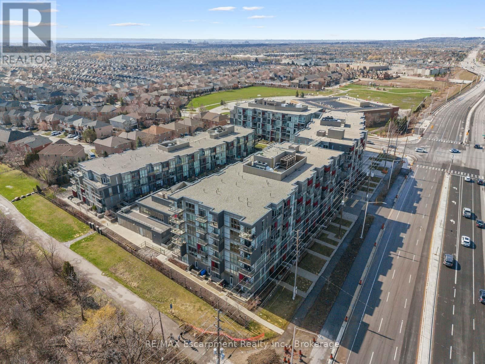 516 - 5220 DUNDAS STREET Image 38