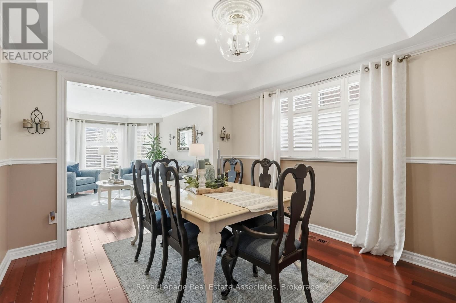 48 CHESTER CRESCENT Image 10