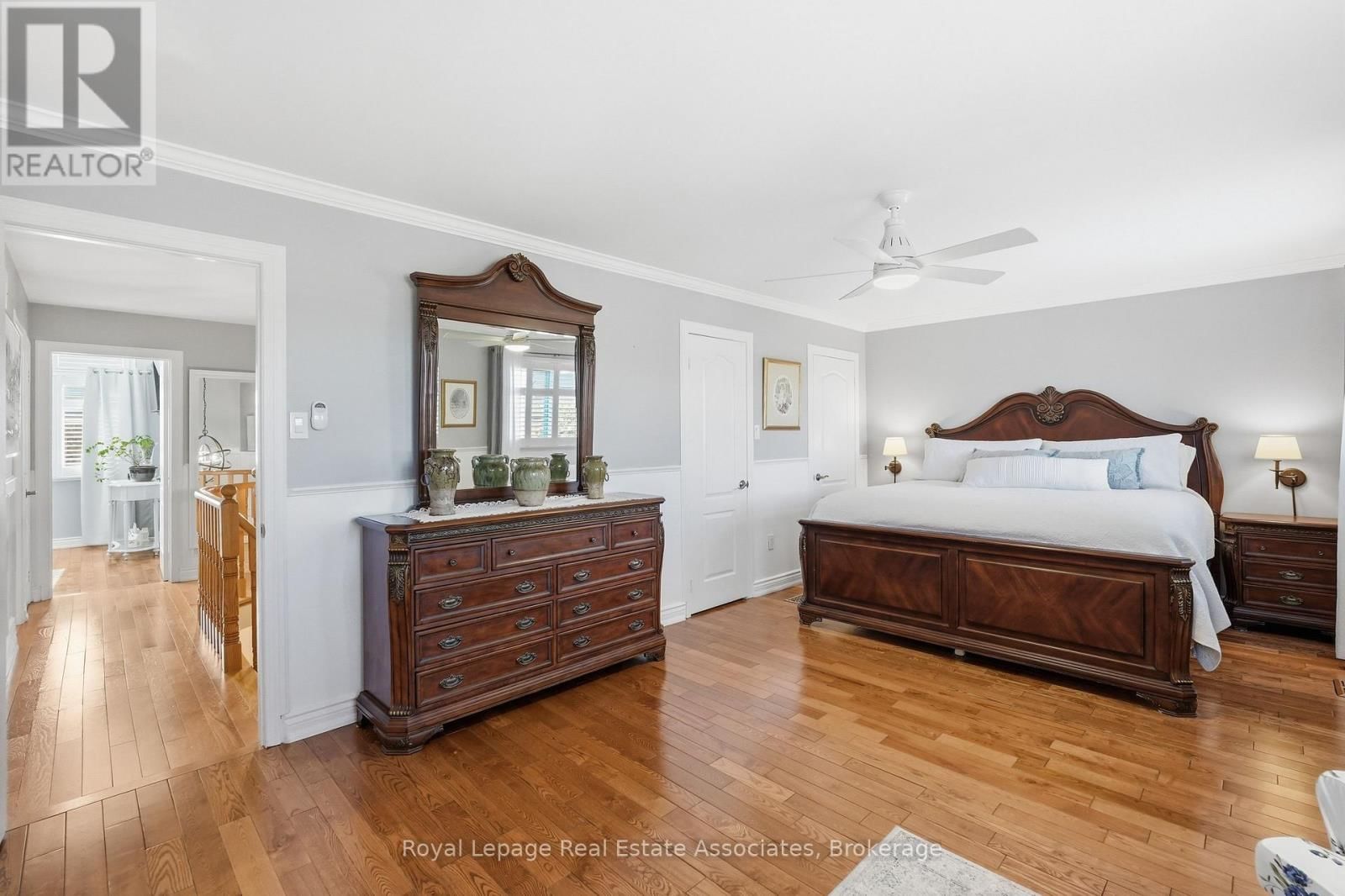 48 CHESTER CRESCENT Image 22