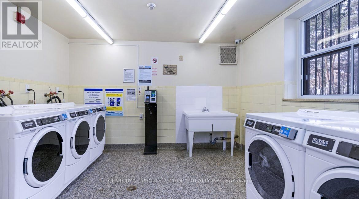 604 - 1219 DUNDAS STREET WEST Image 12