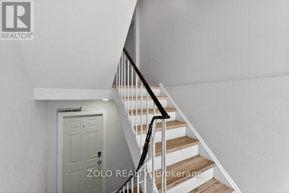 20 BRIDESBURG DRIVE Image 30