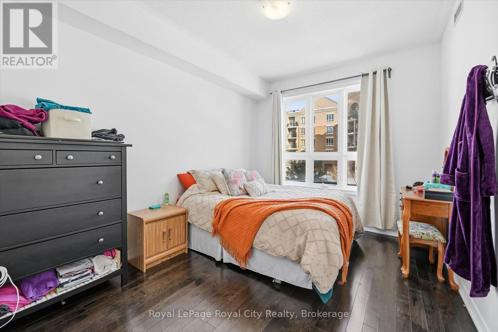 221 - 5317 UPPER MIDDLE ROAD Image 16