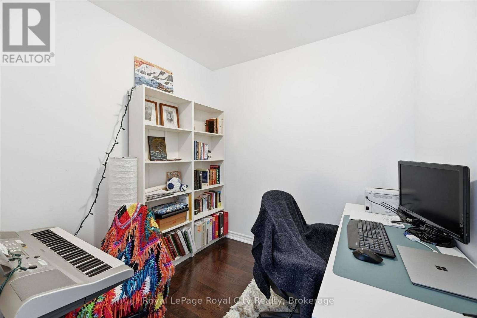 221 - 5317 UPPER MIDDLE ROAD Image 20