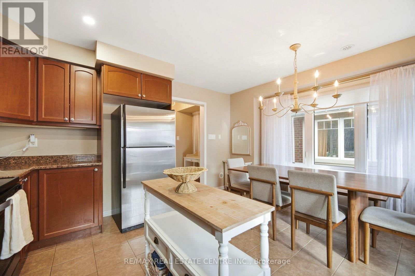 26 - 6020 DERRY ROAD Image 19