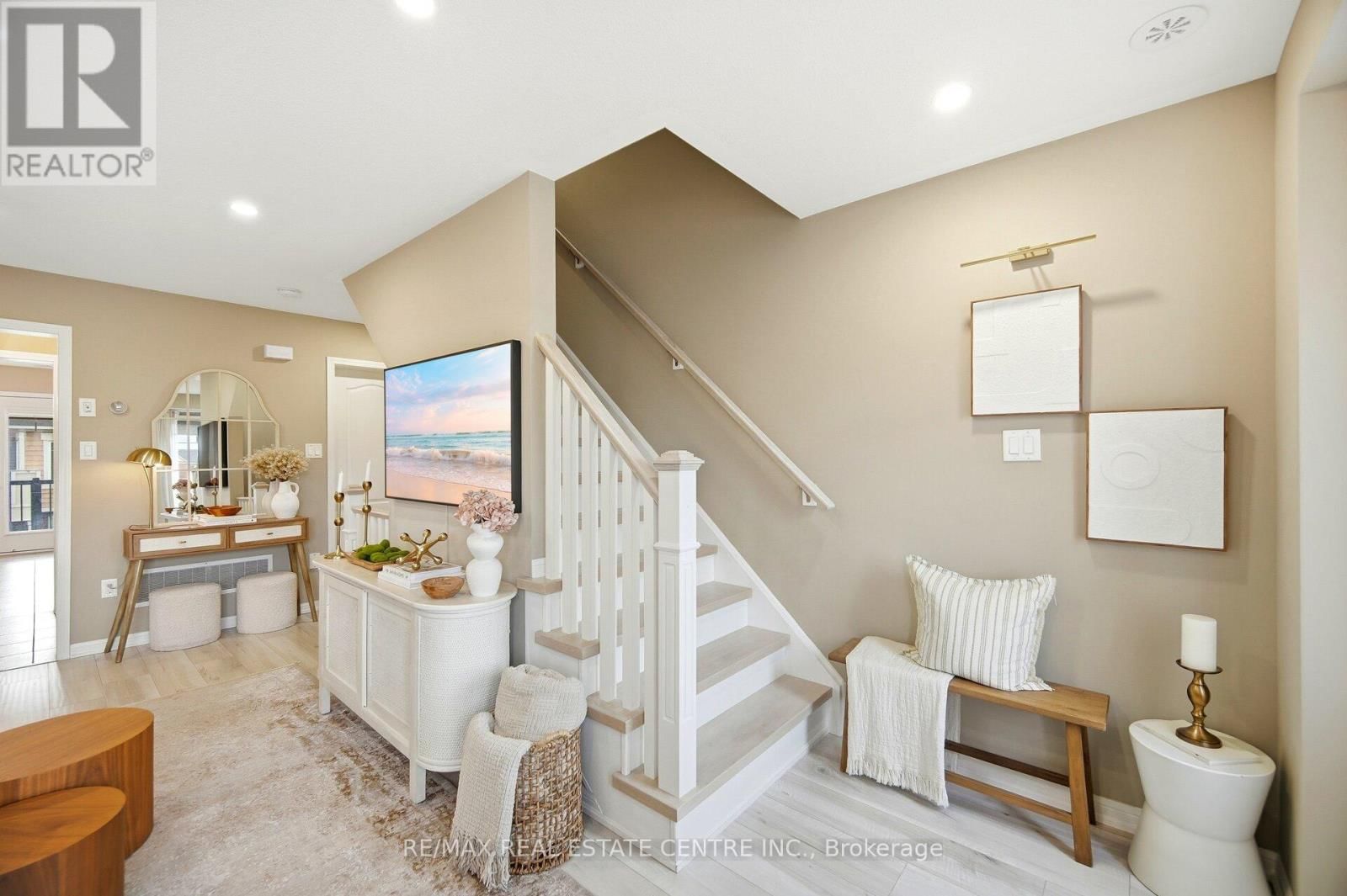 26 - 6020 DERRY ROAD Image 23