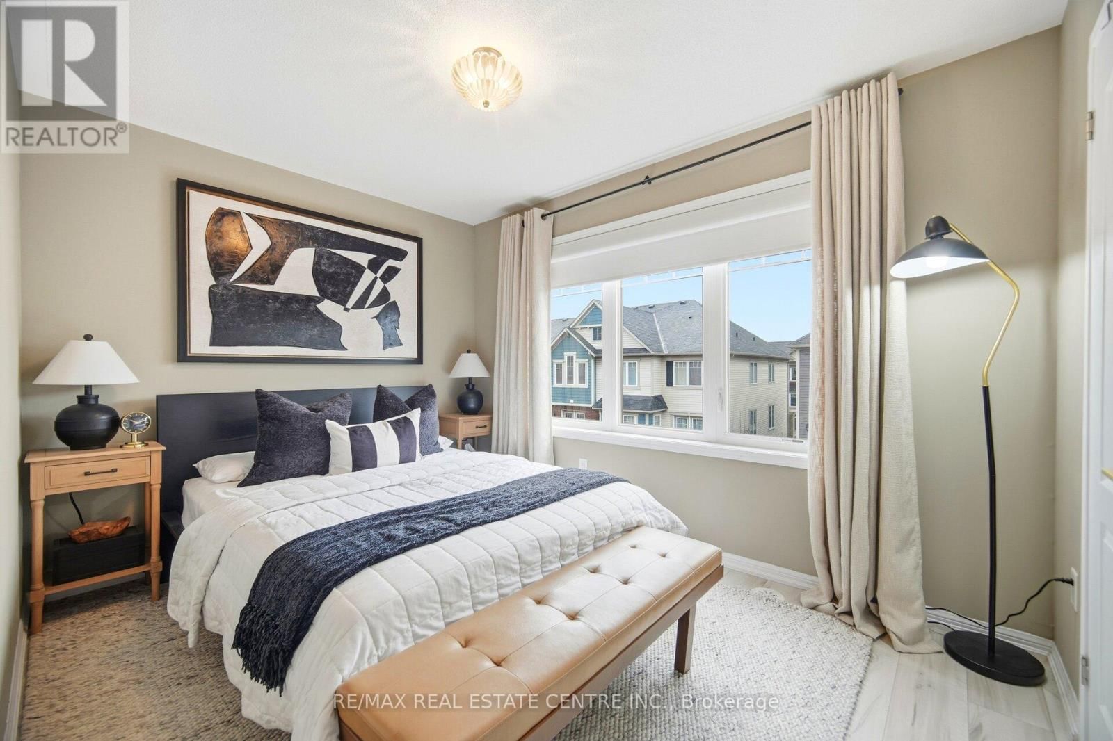 26 - 6020 DERRY ROAD Image 30