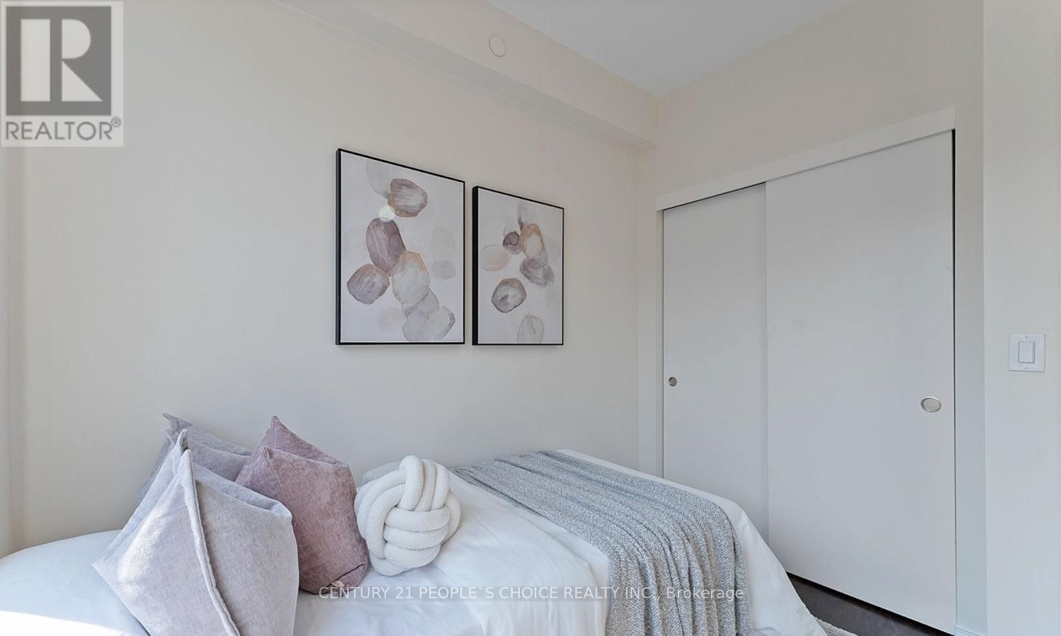 312 - 1100 BRIAR HILL AVENUE Image 14