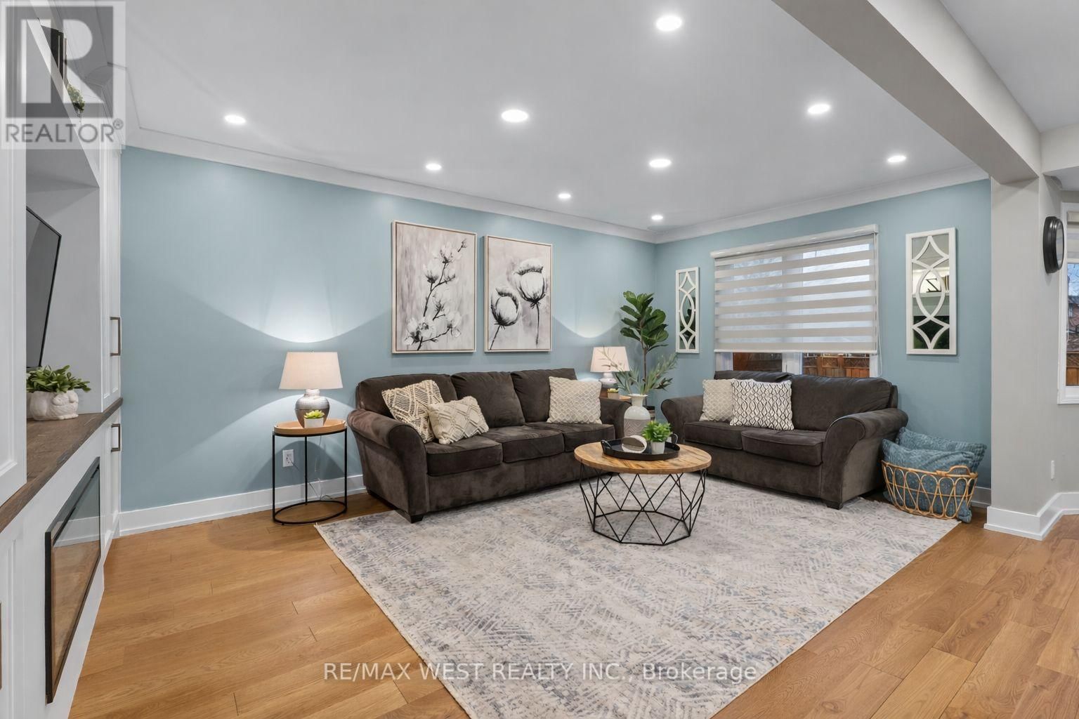 12 BERRYDOWN DRIVE Image 12