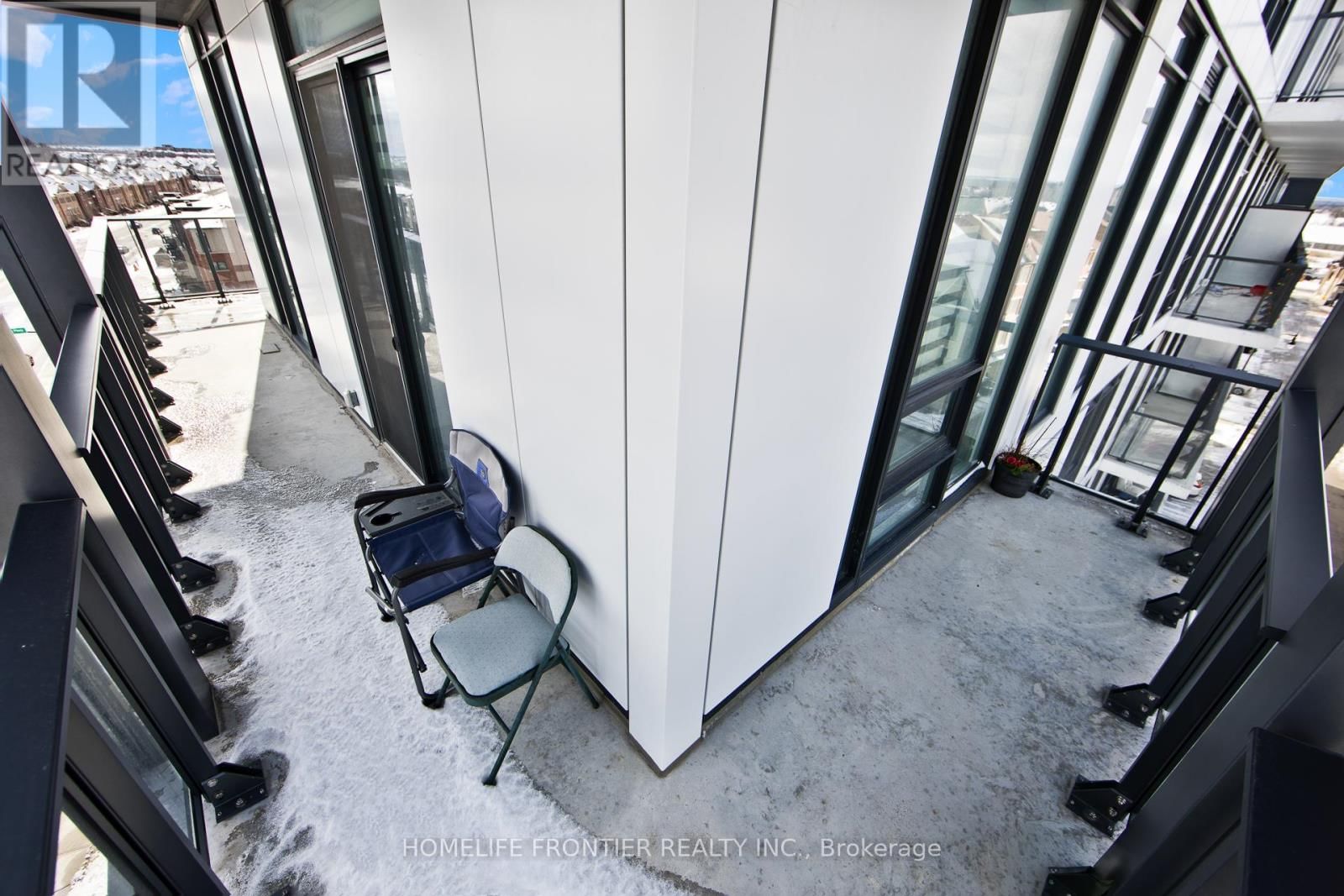 603 - 180 VETERANS DRIVE Image 20