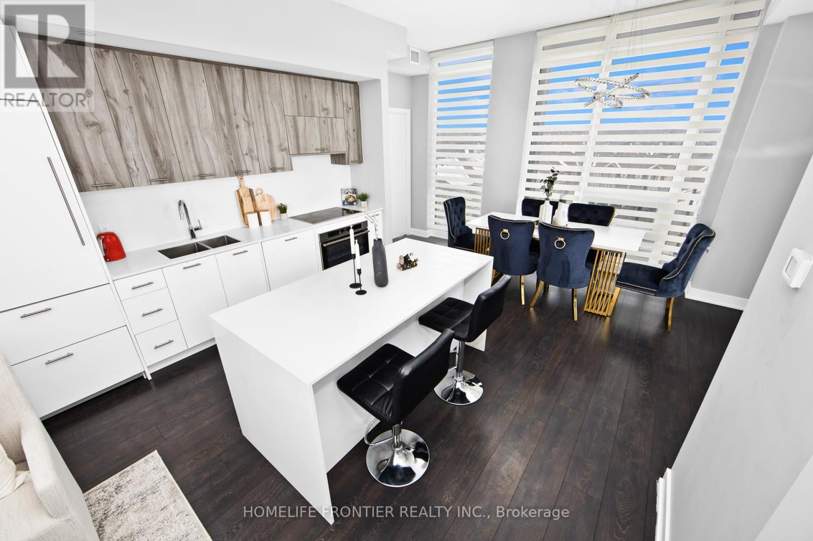 603 - 180 VETERANS DRIVE Image 8