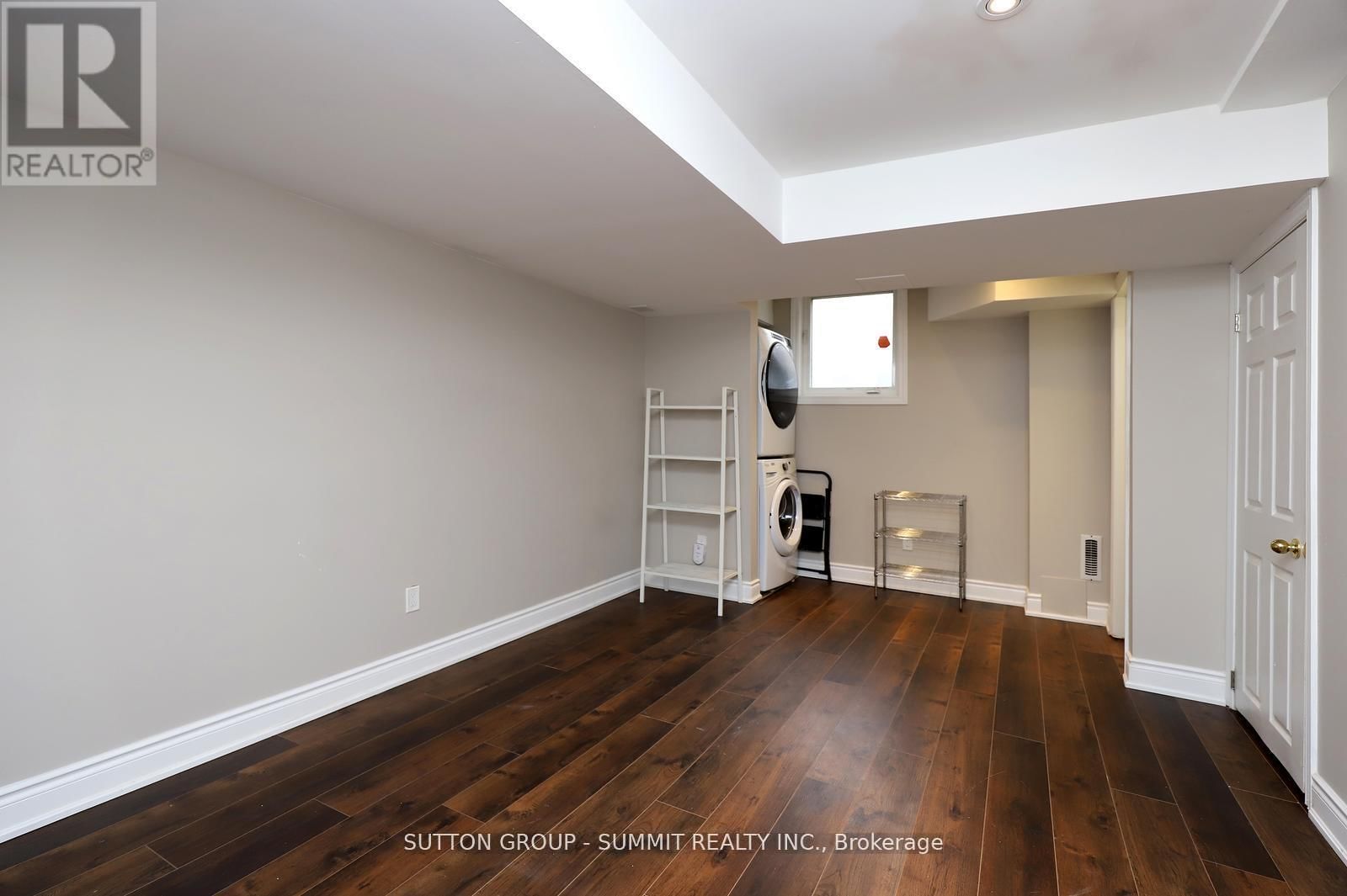 260 GLENASHTON DRIVE Image 28