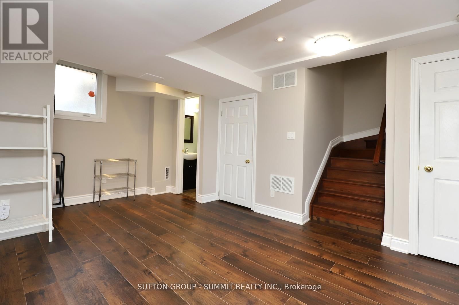 260 GLENASHTON DRIVE Image 29