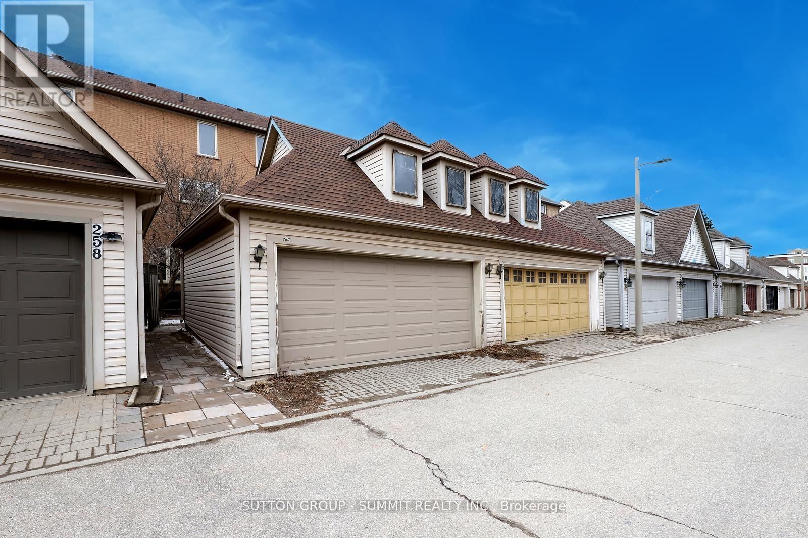 260 GLENASHTON DRIVE Image 35