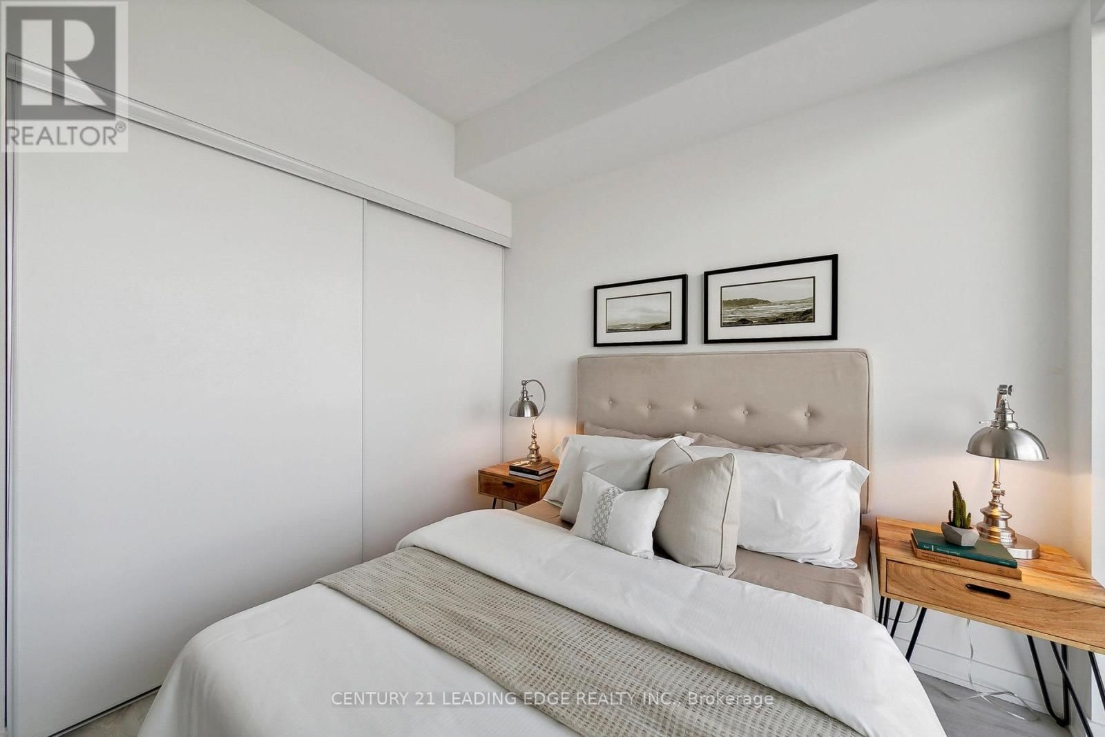 302 - 4655 METCALFE AVENUE Image 20