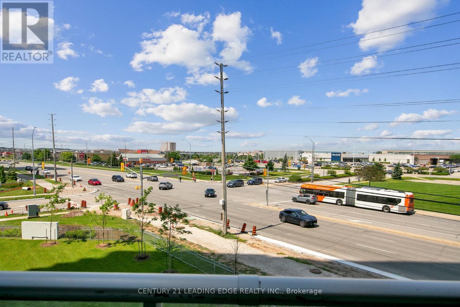 302 - 4655 METCALFE AVENUE Image 33