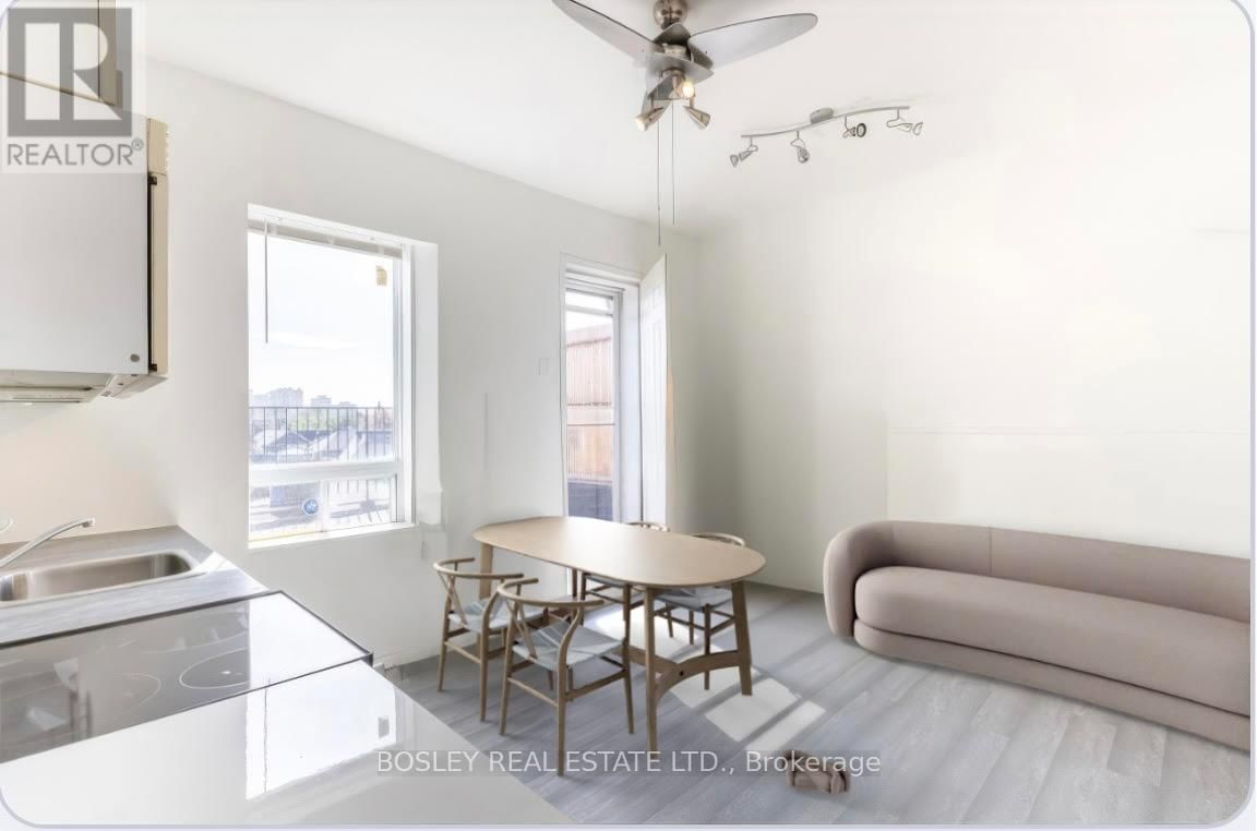 2963 DUNDAS STREET WEST Image 3