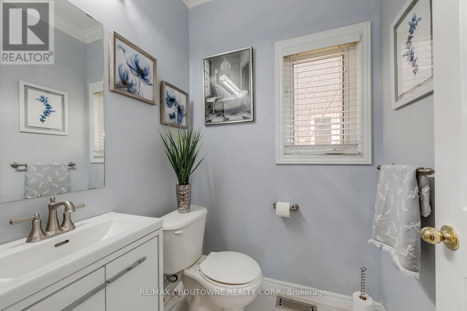 2389 GRAND OAK TRAIL Image 23