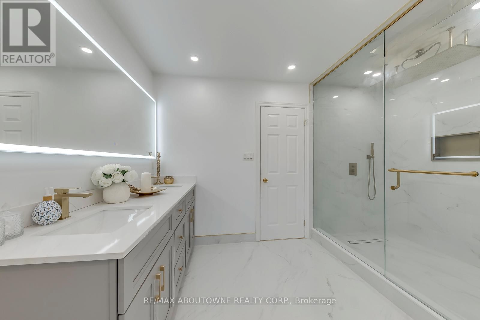 2389 GRAND OAK TRAIL Image 35