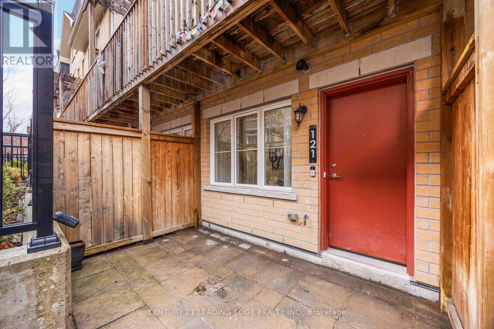 121 - 380 HOPEWELL AVENUE Image 5