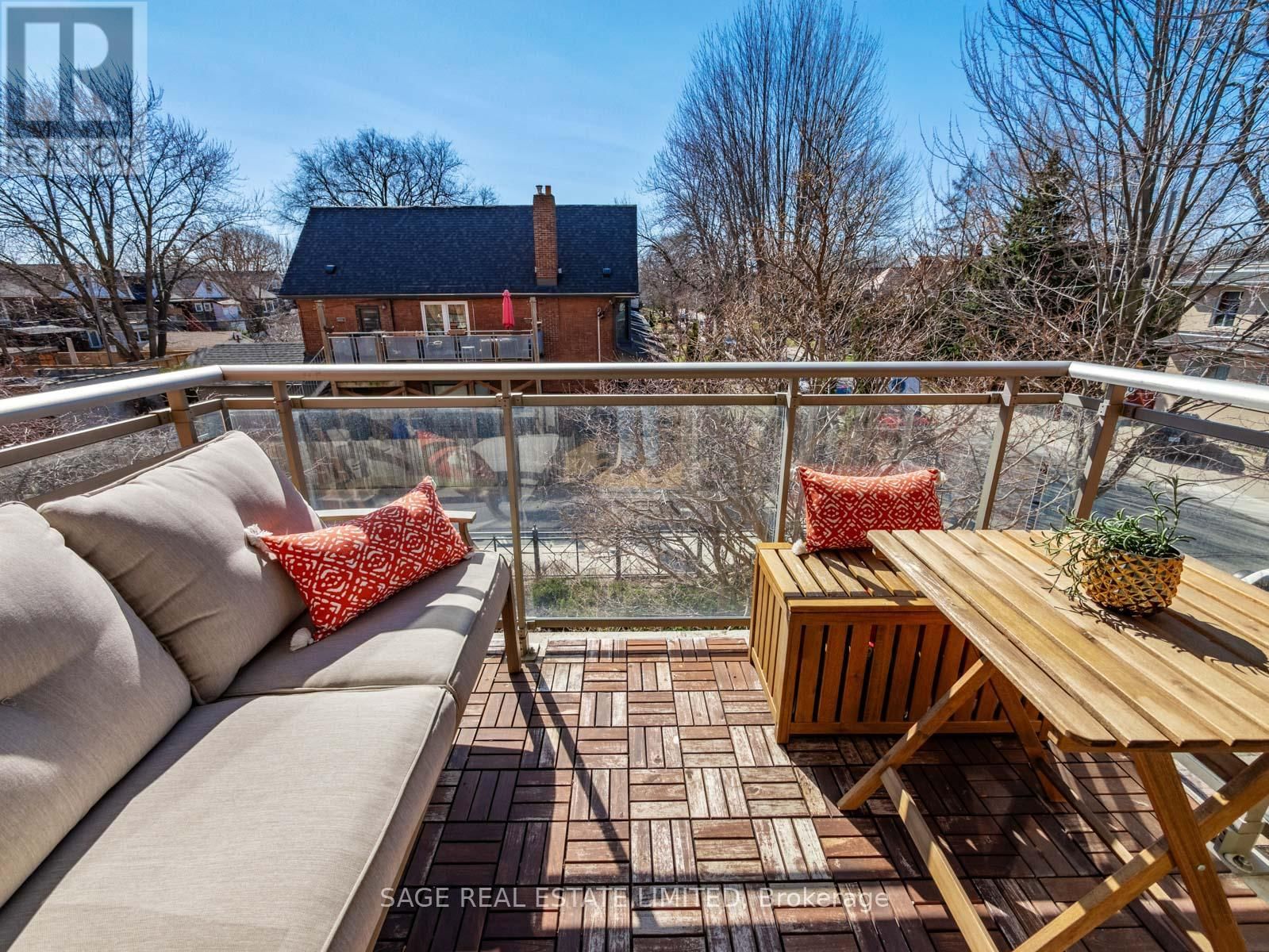 305 - 2495 DUNDAS STREET WEST Image 32