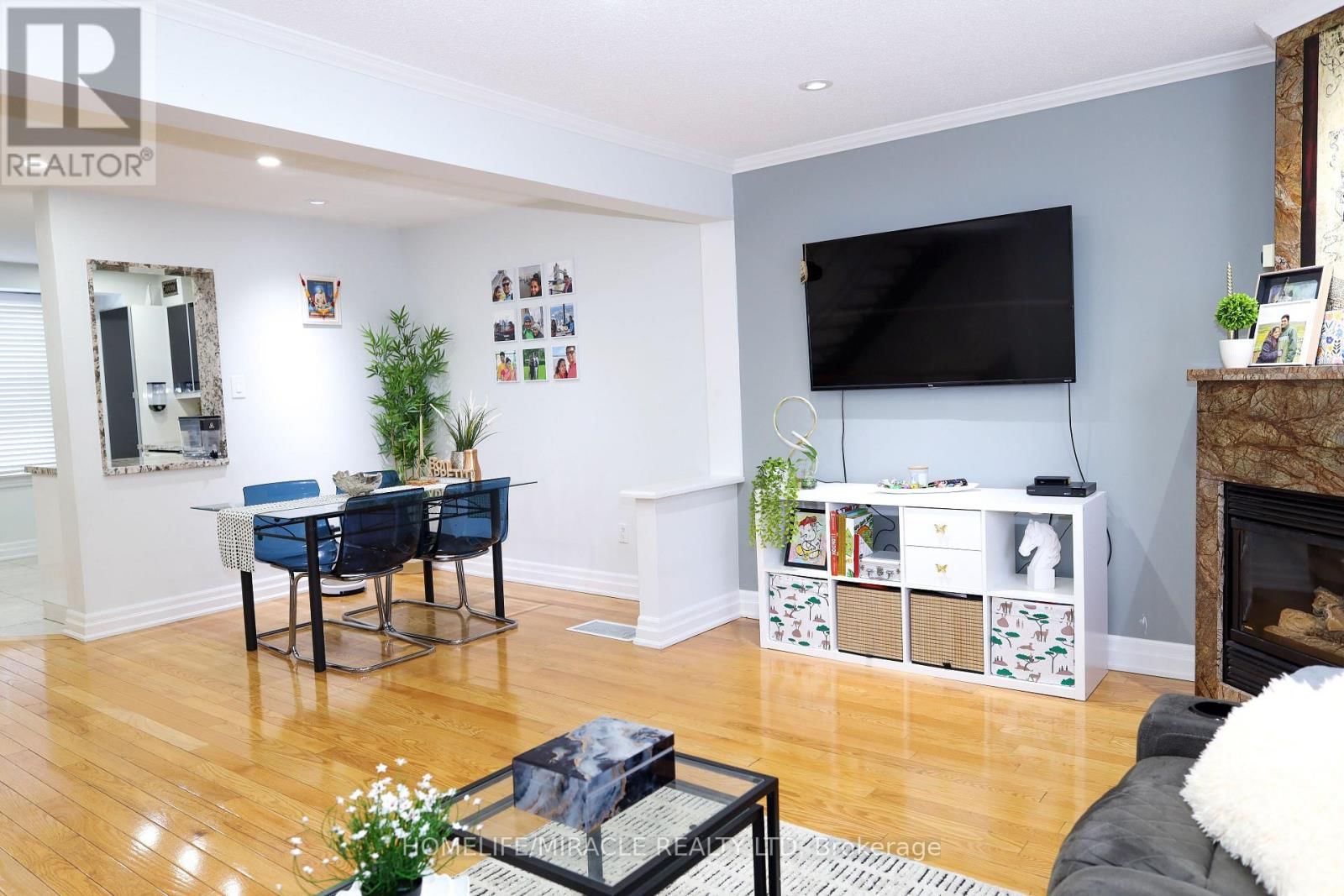 64 - 2440 BROMSGROVE ROAD Image 15