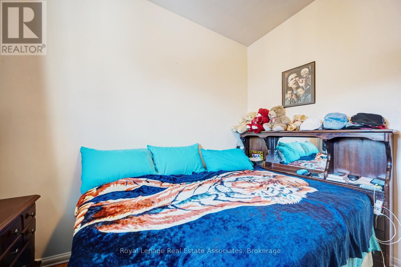 8 CAULFIELD ROAD Image 17