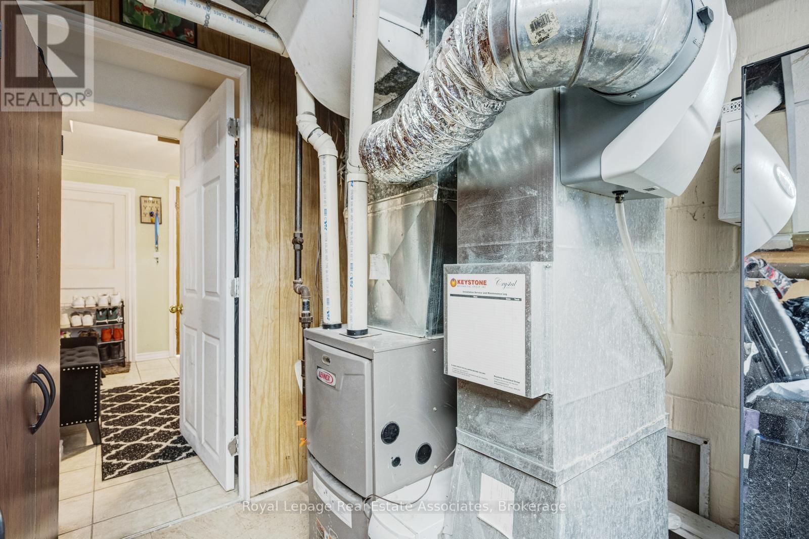 8 CAULFIELD ROAD Image 25