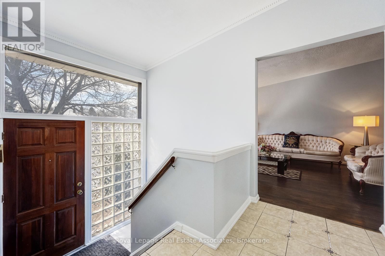 8 CAULFIELD ROAD Image 6