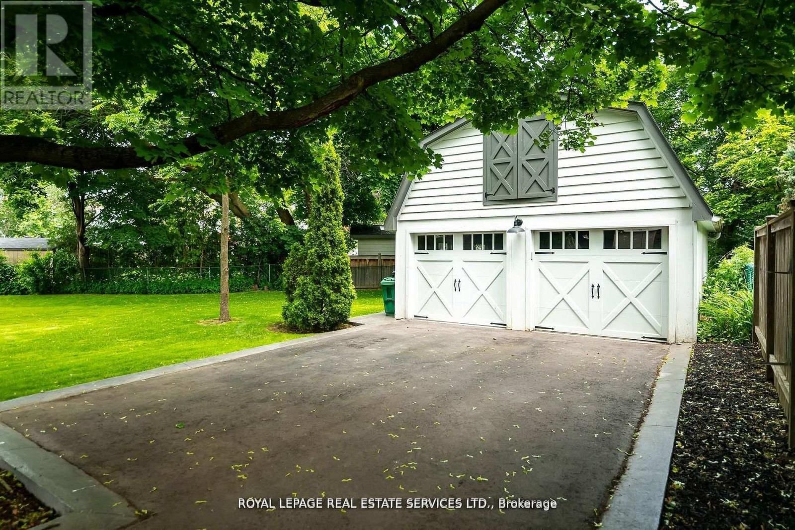 5 PINE RIDGE LANE Image 38