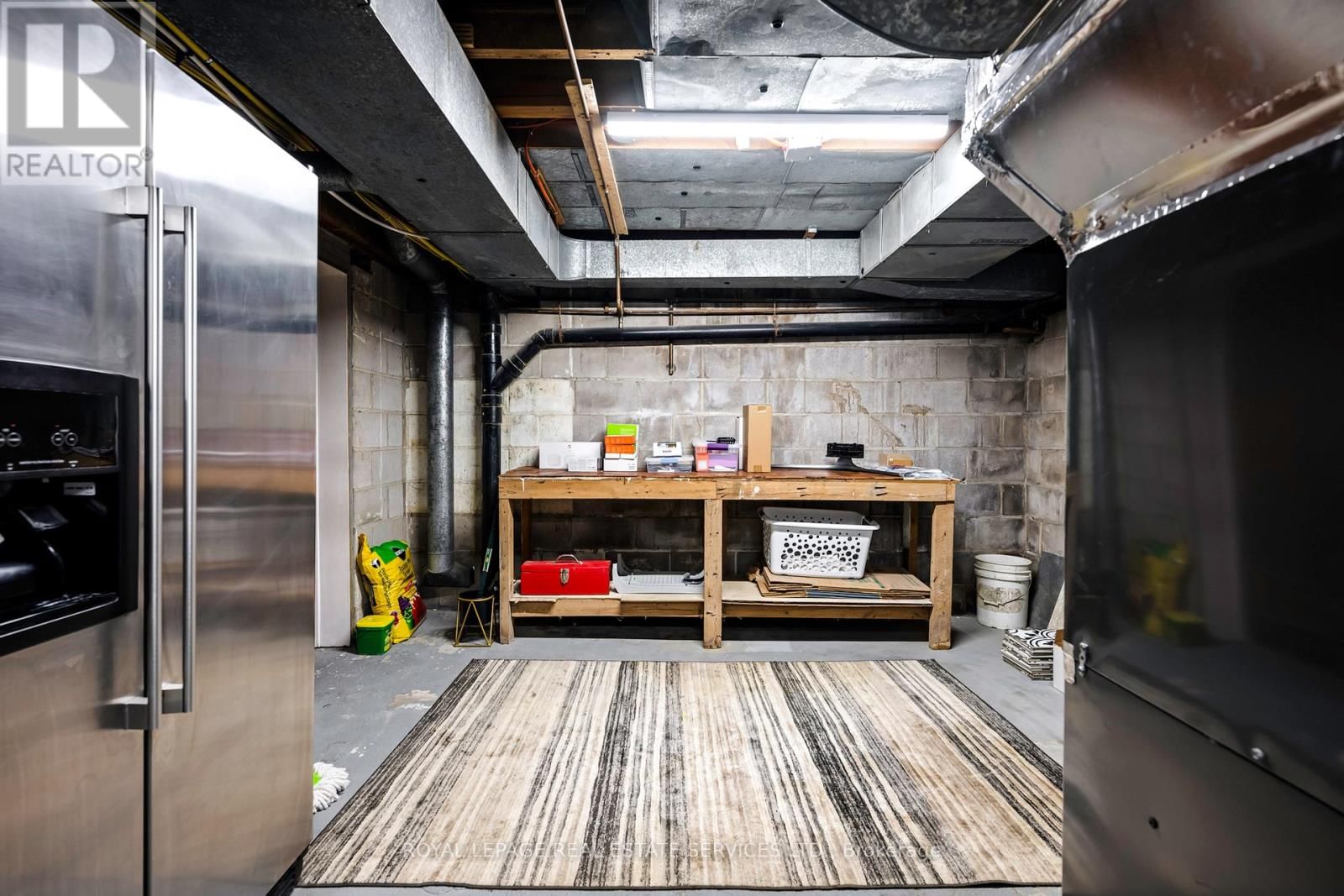 5 PINE RIDGE LANE Image 42