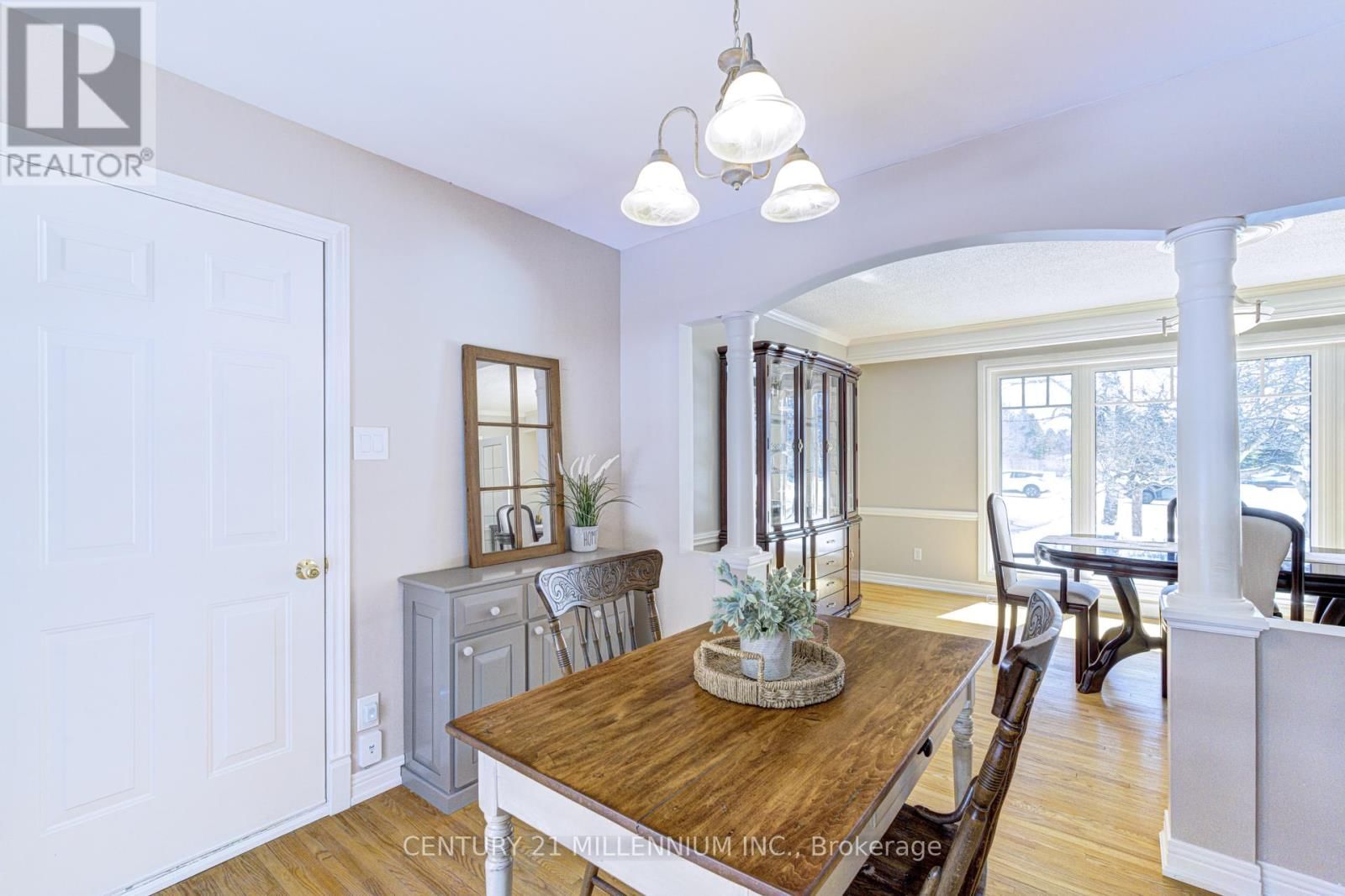 1659 HAWTHORN AVENUE Image 16