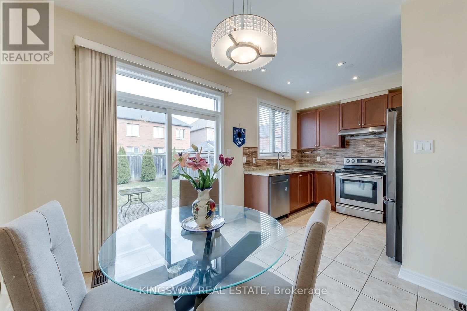 5479 FUDGE TERRACE Image 10