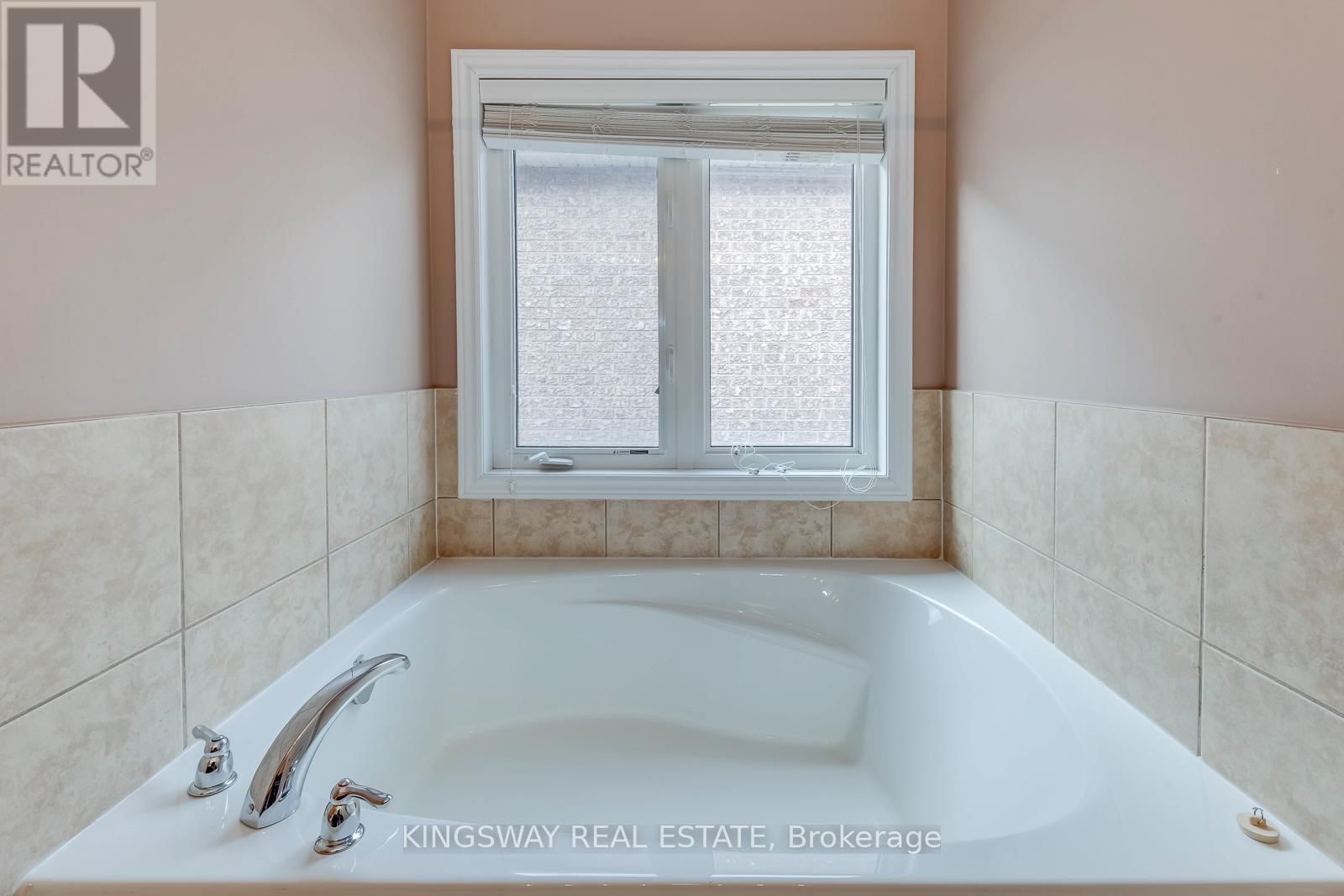 5479 FUDGE TERRACE Image 20