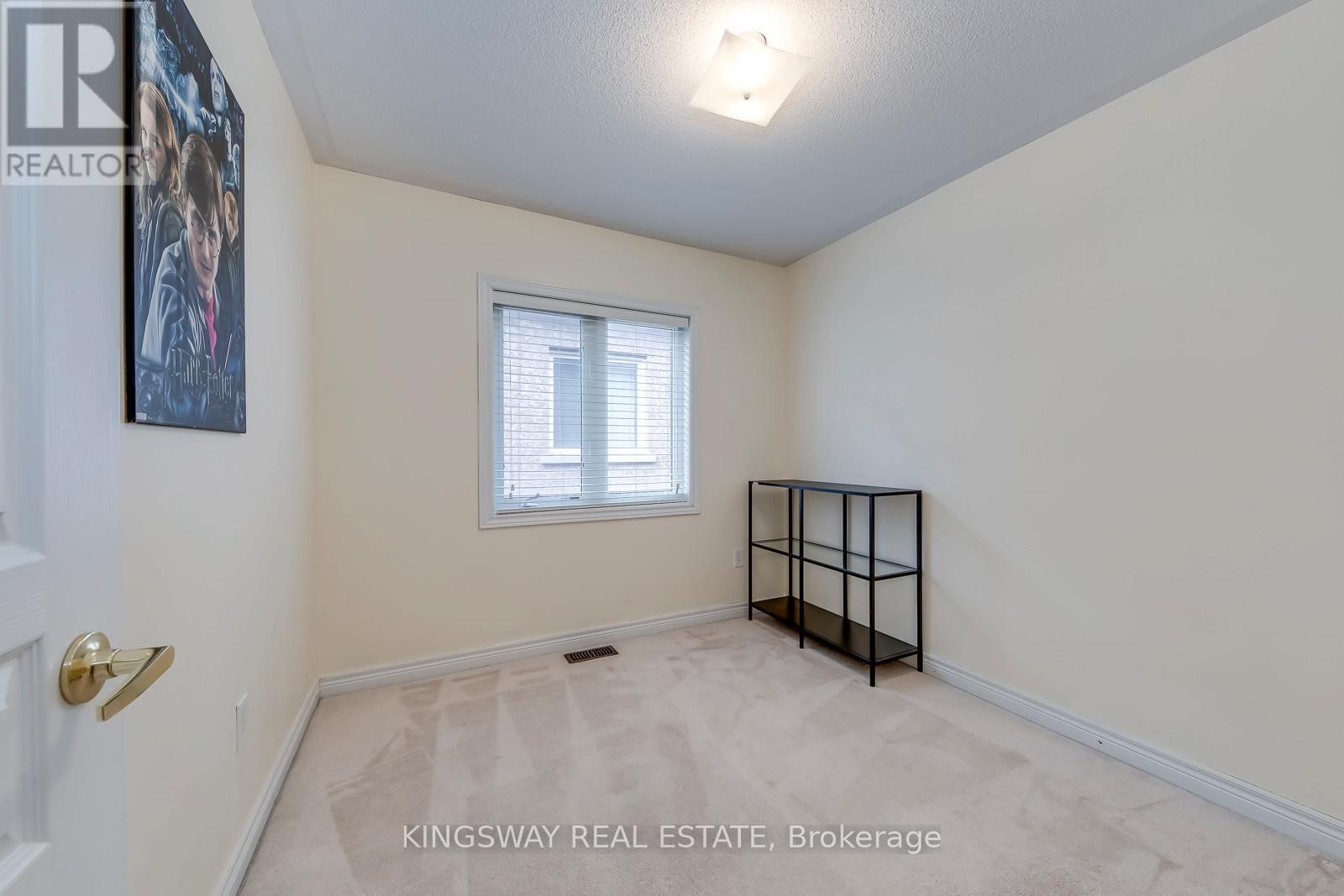 5479 FUDGE TERRACE Image 22